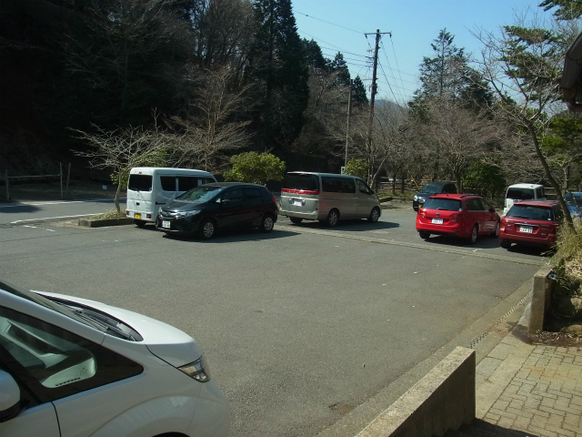 大山 岳ノ台 三ノ塔の登山口 ヤビツ峠の駐車場情報