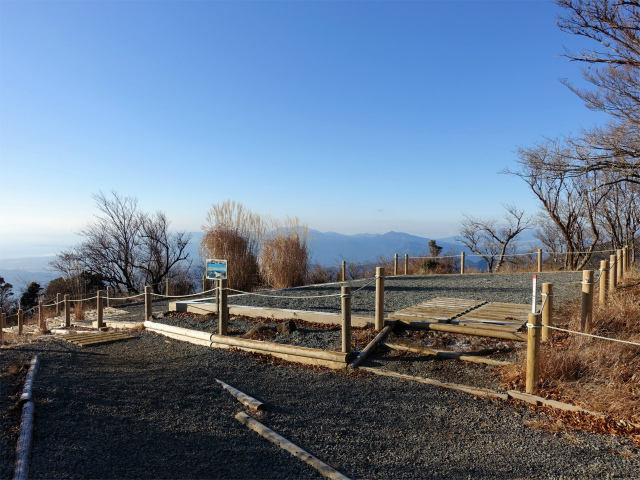 塔ノ岳(丹沢表尾根) 登山口コースガイド 新大日小屋跡地【登山口ナビ】
