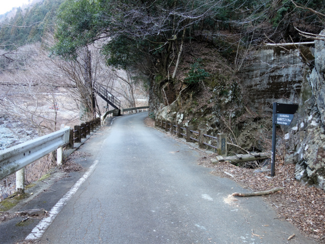 塔ノ岳（長尾尾根） 登山口コースガイド 本谷吊橋【登山口ナビ】