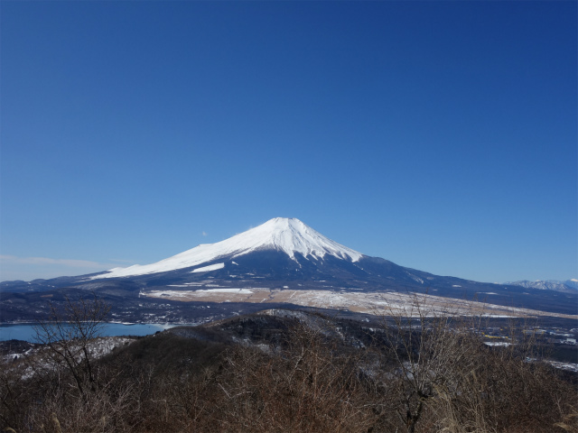 富士山が良く見える山 登山口コースガイド 石割山山頂【登山口ナビ】