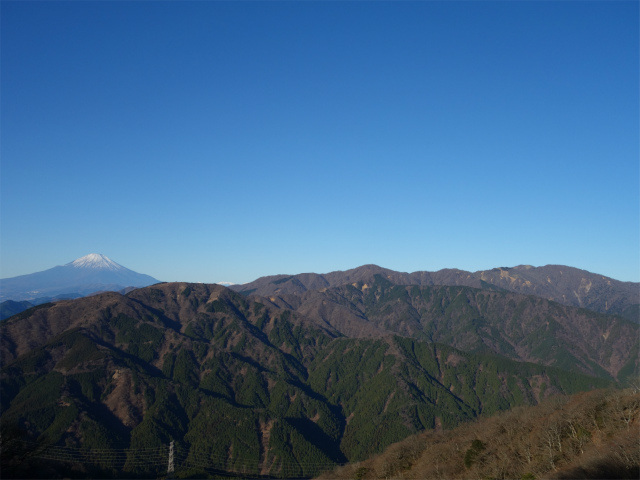 大山（ヤビツ峠～イタツミ尾根）塔ノ岳・丹沢山の眺望【登山口コースガイド】