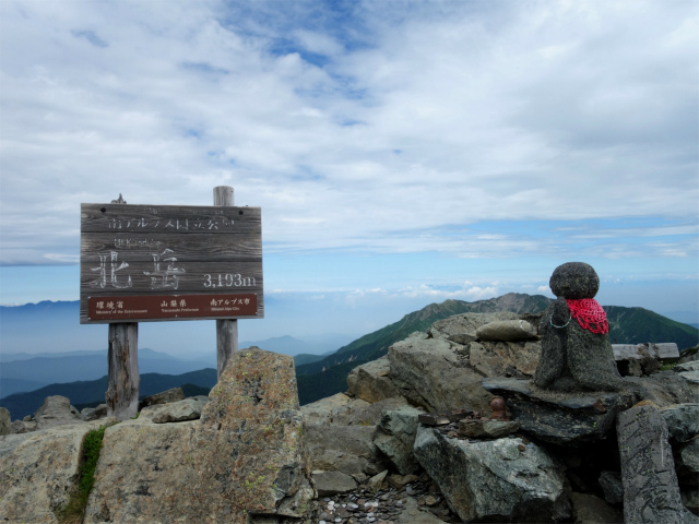 北岳（左俣コース）登山口コースガイド 北岳山頂地蔵【登山口ナビ】