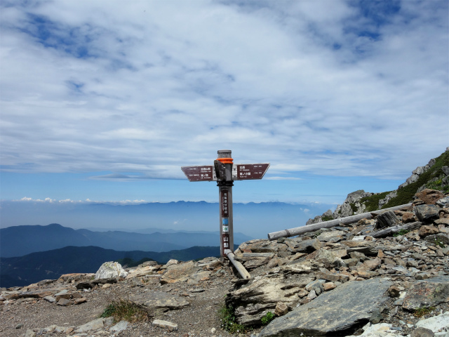 北岳（左俣コース）登山口コースガイド 吊尾根分岐【登山口ナビ】