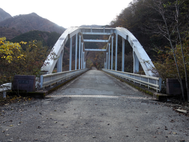 蛭ヶ岳（源蔵尾根～臼ヶ岳）登山口コースガイド 檜皮橋【登山口ナビ】