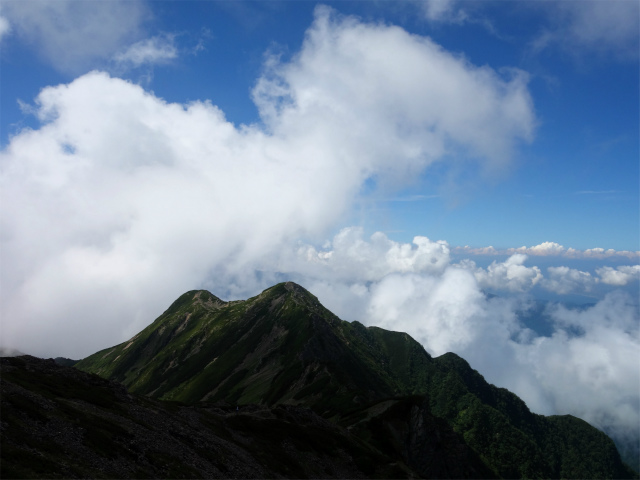 仙丈ヶ岳（北沢峠～小仙丈尾根）登山口コースガイド 仙丈ヶ岳山頂からの中央アルプスの眺望【登山口ナビ】