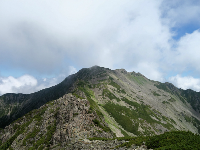 仙丈ヶ岳（北沢峠～小仙丈尾根）登山口コースガイド 大仙丈ヶ岳山頂からの眺望【登山口ナビ】