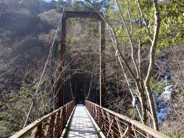 三頭山（大滝～石山～深山の路）滝見橋【登山口ナビ】