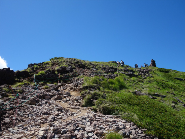 硫黄岳（ミドリ池入口～夏沢峠）登山口コースガイド ケルン【登山口ナビ】