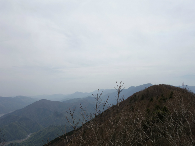 富士見山（平須口ルート）登山口コースガイド 展望台ピークからの山頂【登山口ナビ】