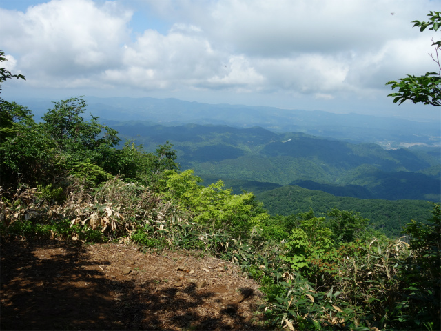 守門岳（保久礼コース）登山口コースガイド 第2展望台から日本海側の眺望【登山口ナビ】