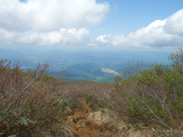 守門岳（保久礼コース）登山口コースガイド 見晴しの良い稜線【登山口ナビ】