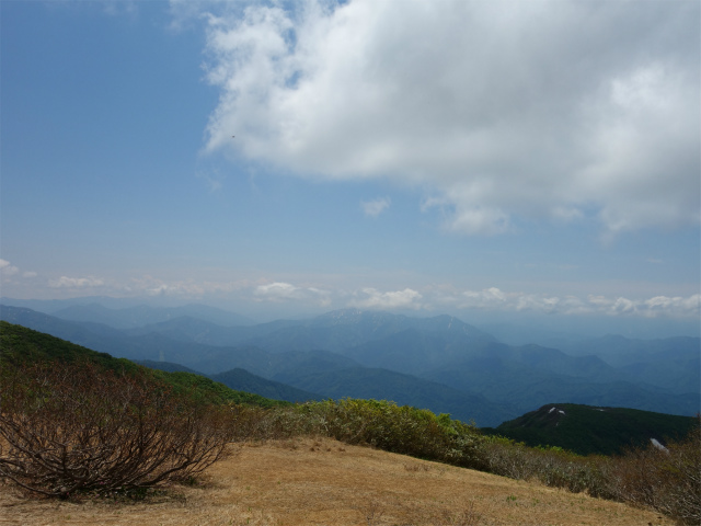 守門岳（保久礼コース）登山口コースガイド 青雲岳山頂から魚沼の眺望【登山口ナビ】