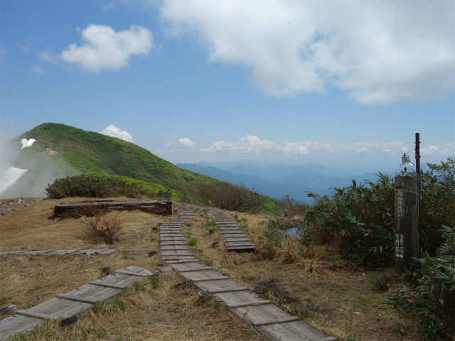 守門岳（保久礼コース）登山口コースガイド 青雲岳山頂【登山口ナビ】