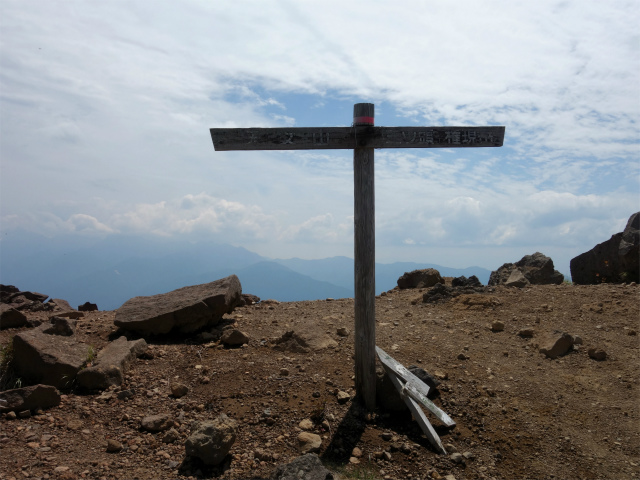 八ヶ岳・権現岳（天女山～三ツ頭）登山口コースガイド 前三ツ頭から南アルプスの眺望【登山口ナビ】