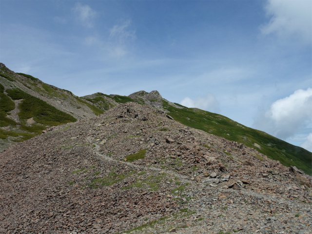 農鳥岳（奈良田～大門沢～西農鳥岳）登山口コースガイド 凹状地【登山口ナビ】