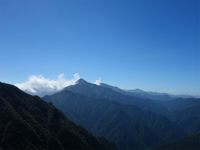 アサヨ峰（北沢峠～栗沢山）登山口コースガイド 北岳【登山口ナビ】