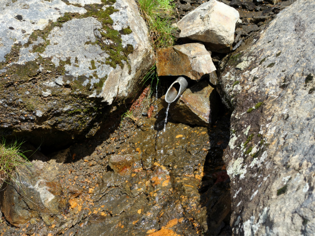 御嶽山・剣ヶ峰（田の原～王滝口登山道）登山口コースガイド 水場【登山口ナビ】
