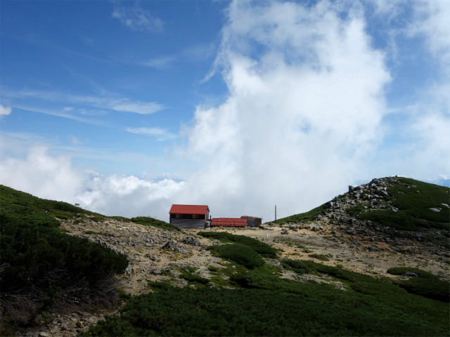 木曽駒ヶ岳(桂小場・西駒ルート)登山口コースガイド 西駒山荘と将其ノ頭【登山口ナビ】