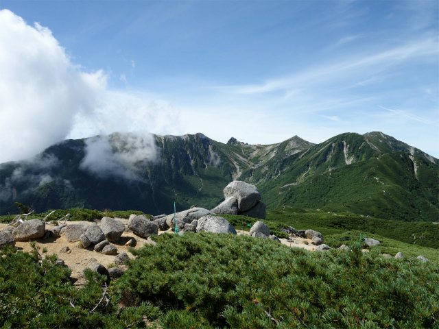 木曽駒ヶ岳(桂小場・西駒ルート)登山口コースガイド 刀利天【登山口ナビ】