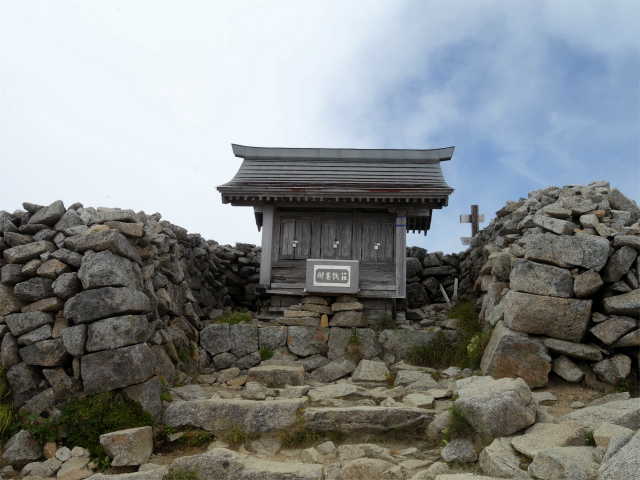 木曽駒ヶ岳(桂小場・西駒ルート)登山口コースガイド 伊那駒ヶ嶽神社奥社【登山口ナビ】
