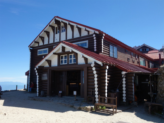 燕岳（中房登山口～合戦尾根）登山口コースガイド 燕山荘【登山口ナビ】