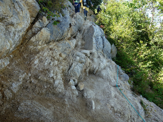 燕岳（中房登山口～合戦尾根）登山口コースガイド 鎖場【登山口ナビ】